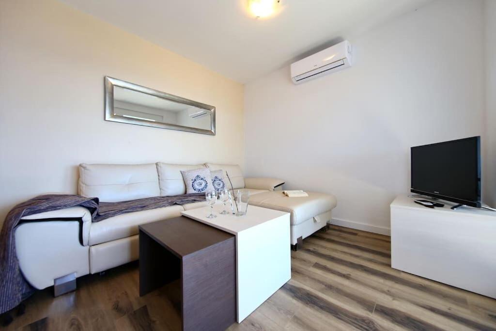 Apartment Kokolo Drage Exteriér fotografie